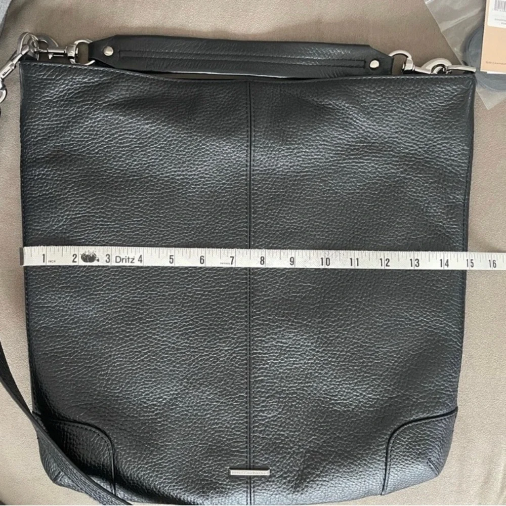 Rebecca Minkoff Slim Regan Hobo black 100% leather bag, zip pocket inside